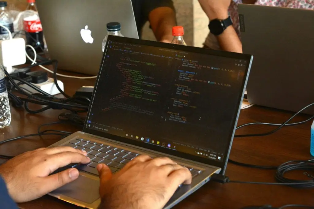 Let AI Hustle So Employees Can Lead