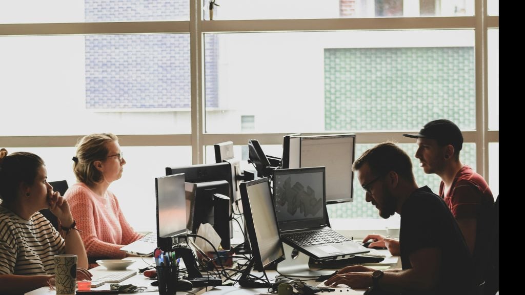 Friday vs. Midweek: When’s the Best Day to Deploy?