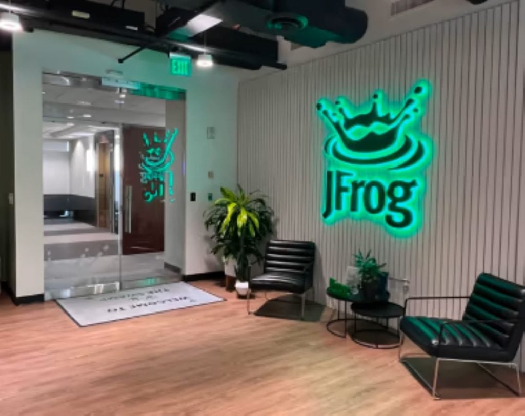 JFrog Upgrades AI Tooling, Governance To Speed up Software Delivery